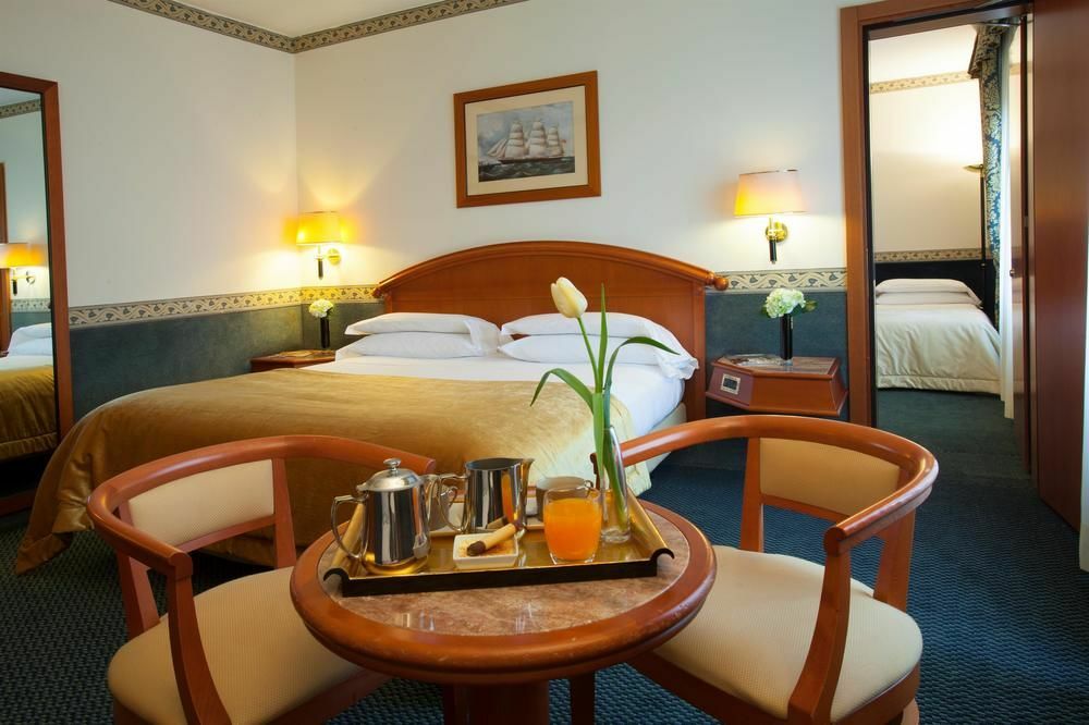 Starhotels Vespucci Campi Bisenzio Eksteriør bilde